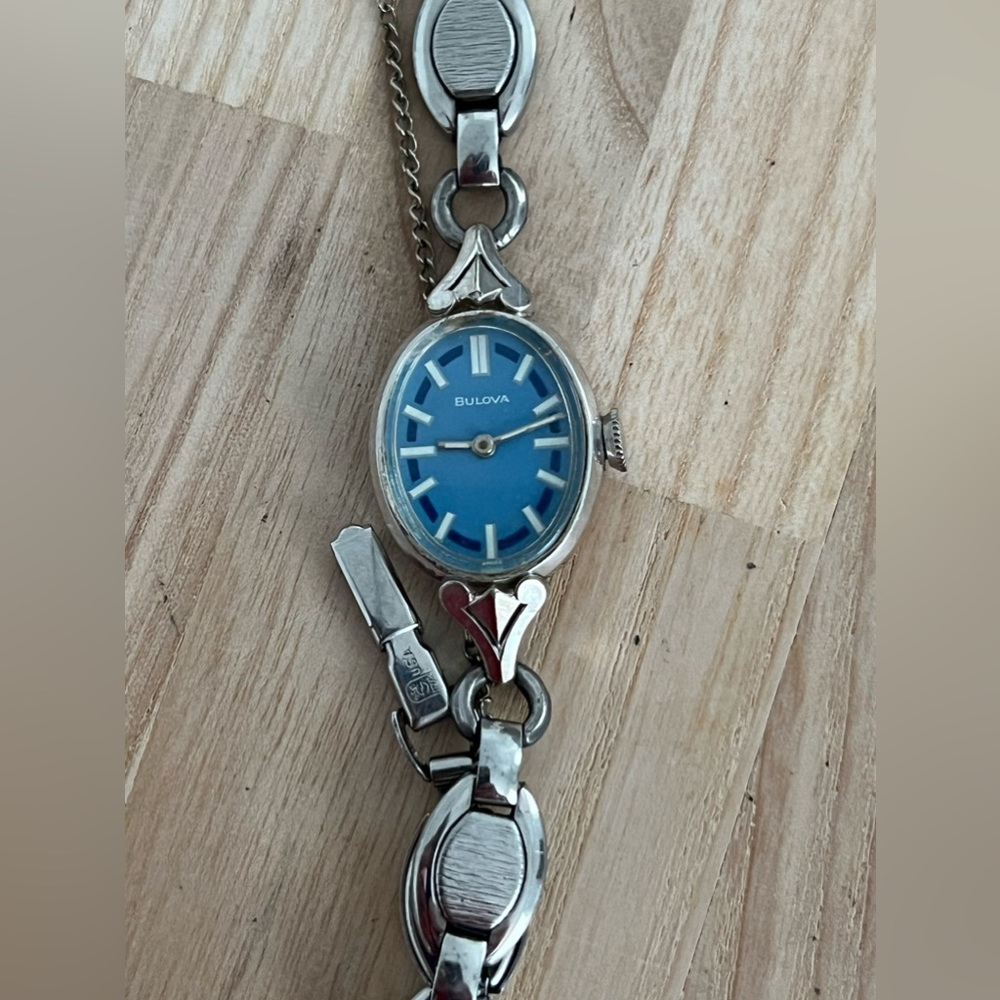 Bulova Ladies Watch RARE Vintage Mechanical Winding 10K Gold Plated Bezel Blue